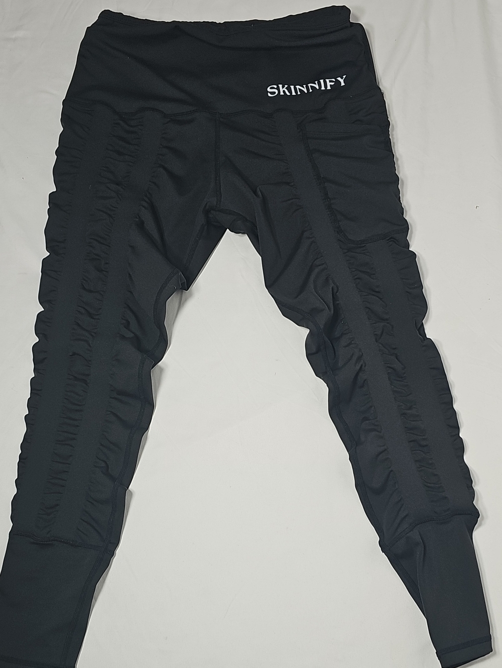 SKINNIFY Black Ruched-Panel Leggings
